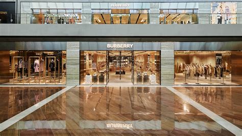 geneviebe burberry singapore|Inside Burberry’s Reopened Marina Bay Sands Store.